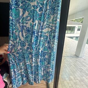 Lilly Pulitzer Vibrant Blue and White Patterned Skirt